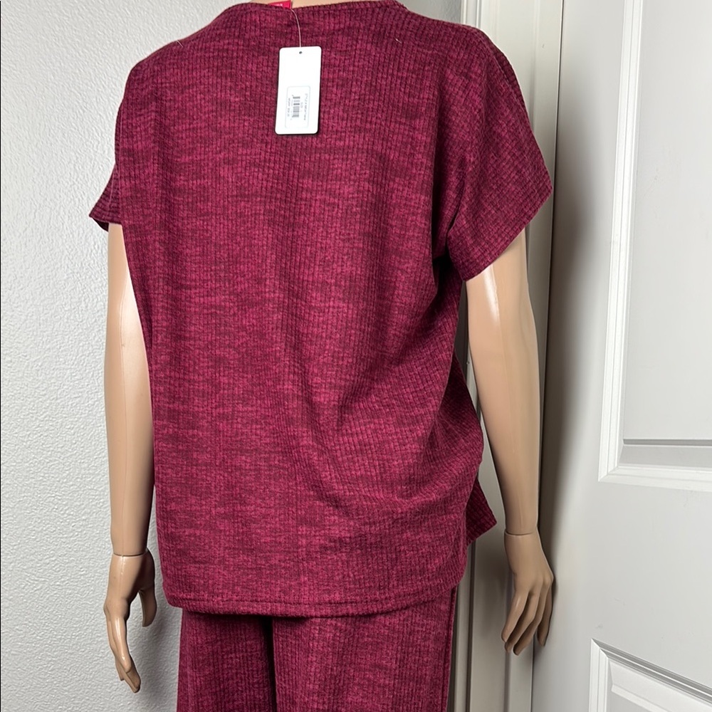 Isaac Mizrahi Casual Burgundy NWT  Lounge Set Burgundy Wine Color - Picture 11 of 16